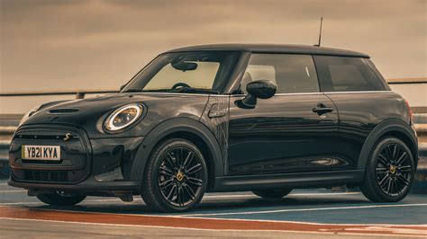 2021 Mini Cooper S E Shadow Edition 3 Door Uk Wallpapers And Hd