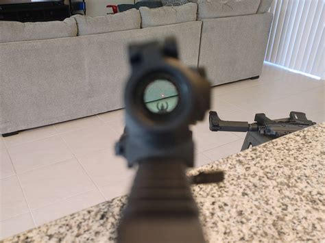 Aimpoint Pro Vs Eotech