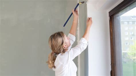 How To Paint A Room Like A Pro Homebuilding Room Paint Decorating