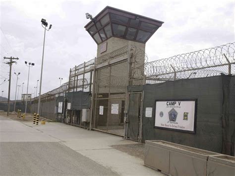 G1 EUA envia 4 prisioneiros de Guantánamo para o Afeganistão