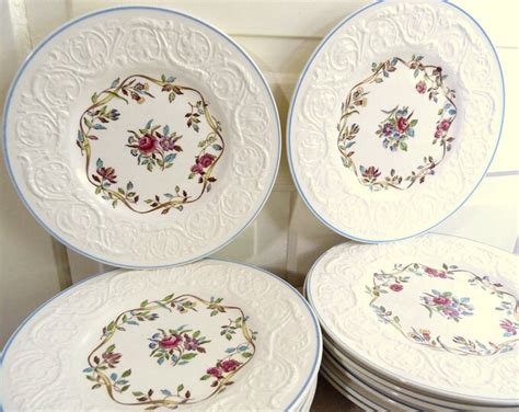 Wedgwood Argyle Patrician Lunch And Dinner Plates Pcs Flowery