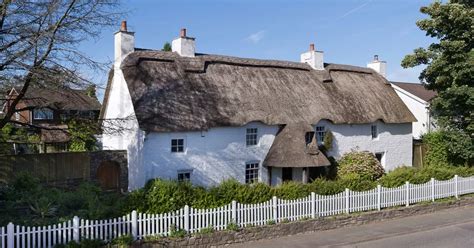 Inside The Picture Perfect 400 Year Old Welsh Cottage Youve Driven