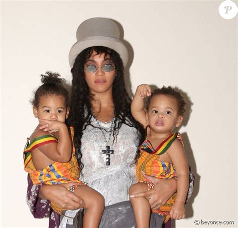 Beyonc De Jolies Photos De Famille Avec Les Jumeaux Rumi Et Sir