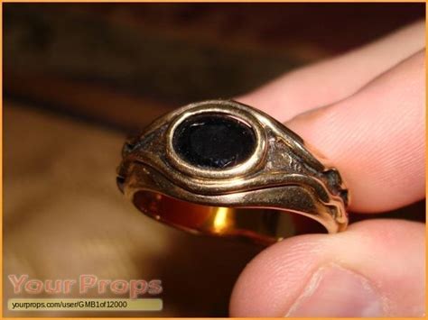 Lord of the Rings Trilogy Vilya, The Ring of Elrond (10k Gold) The ...