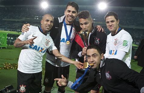 Qual Titulo O Corinthians Nao Tem - Título mundial do Corinthians completa 12 anos: relembre a final em ...