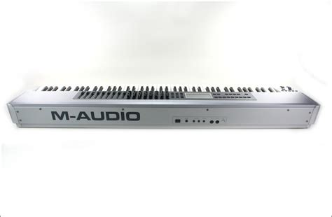 MATRIXSYNTH-B: M-Audio Keystation Pro 88 Key MIDI Controller