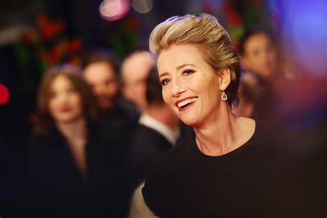 The Heartbreaking Reason Emma Thompson Won T Be In The Love Actually Sequel Elle Canada