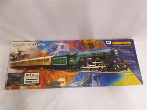 Hornby Railways Flying Scotsman Electric Train Set