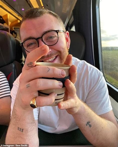 Sam Smith Gets New Arm Tattoo In Reference To Their Gender Identity Daily Mail Online