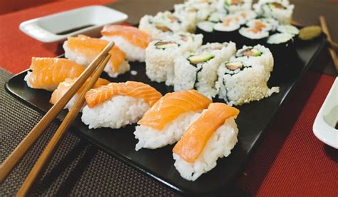 Diferencias Y Semejanzas Entre Sushi Sashimi Y Nigiris En La Cocina