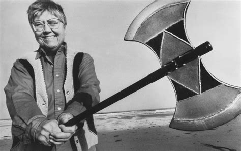 Feminist Theologian Mary Daly, Author of Gyn/Ecology, Dies at 81 ...