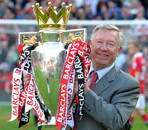 Sir Alex Ferguson Retires After 26 Years News In Images Emirates247