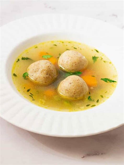 matzo ball soup recipe - Veena Azmanov