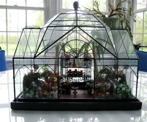 Best Ideas to Create Mini Indoor Greenhouse