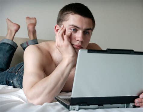 Qu Hacer Si Tu Novio Sale En V Deos Porno Gay Online Cromosomax