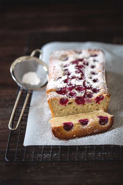 Frangelico Hazelnut Raspberry Cake - Bowsessed™