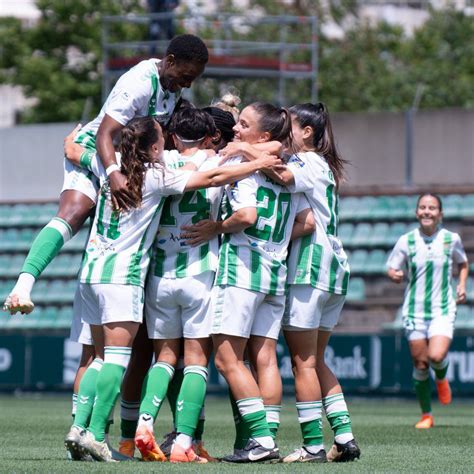 El nuevo Betis Féminas de Joseba Aguirre se acerca al objetivo