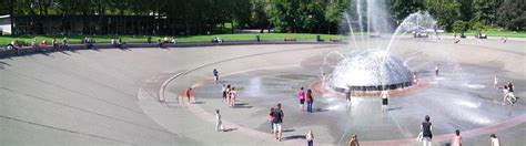 Seattle Center Fountain 3 by berserk2000 on DeviantArt