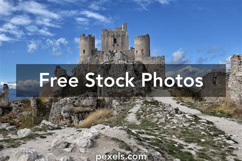 Castle Of Rocca Calascio Photos, Download The BEST Free Castle Of Rocca Calascio Stock Photos ...