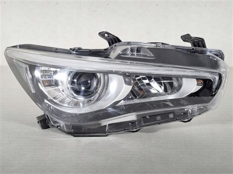 Infiniti Q Full Led Lampa Prawa Prz D Reflektor