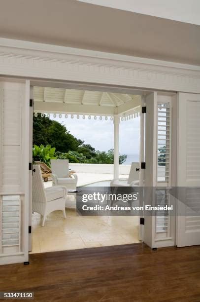 203 Jalousie Doors Stock Photos, High-Res Pictures, and Images - Getty ...