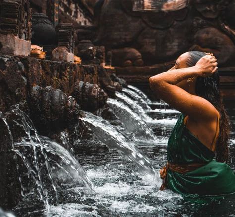 Batur Sources D Eau Chaude Chutes D Eau Tirta Empul Tour Avec