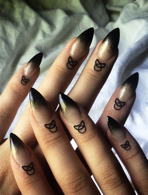 Incendiary Goth Nails Stiletto Nails Designs Stiletto Nail Art