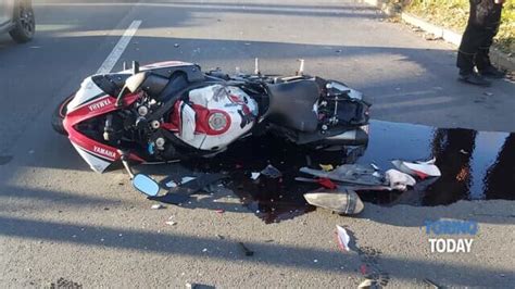 Torino Incidente Stradale Corso Tazzoli Motociclista Grave