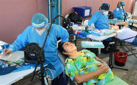 Fosalud Brinda Jornada M Dica Gratuita En Barrio La Vega San Salvador