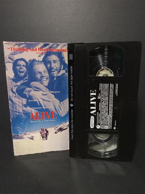 1993 Alive Vhs Movie Ethan Hawke Vincent Spano Dramadisaster Used