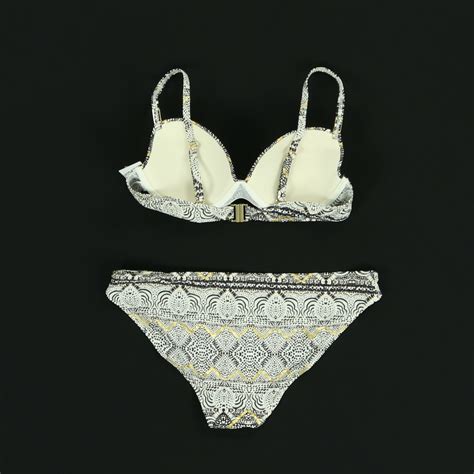 Skiny színes bikini Női ruházat Fürdőruhák Bikini