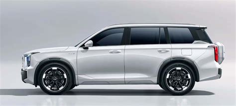 Gac Trumpchi Es Phev Suv With Km Range Will Start Pre Sale On