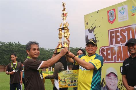 Sepakbola Paman Birin Cup 2023 Di HSSTim Telaga Langsat Menjadi Kampiun