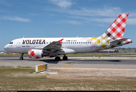 EC MTC Volotea Airlines Airbus A319 111 Photo By Ramon Jordi ID