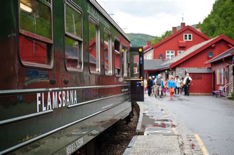 Flam Railway in Norway: route review, tickets and schedule | railcc