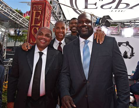 Shaquille O'Neal idolized Charles Barkley as a rookie, recalls breaking ...