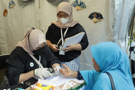 Mahasiswa FK Unisba Beri Edukasi Tentang Penerapan Pola Hidup Sehat