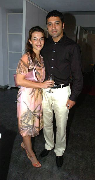 Yalda Hakim And Abed Rashid At The Vera Wang Wedding Fashion Parade Mca Circul Pictures