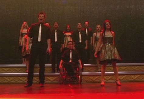 Fandomania TV Review Glee 1 22 Journey