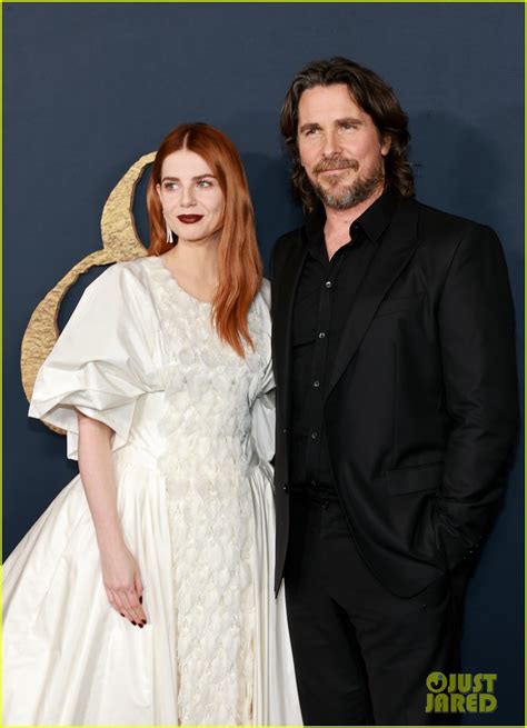 Photo Lucy Boynton Red Hair At The Pale Blue Eye Premiere Photo