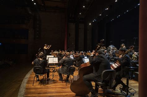 Teatro Polytheama Ter Programa O Diversificada No M S De Outubro