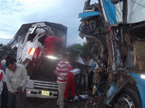 Moyobamba Tres Accidentes Dejan Cinco Muertos Y 30 Heridos RPP Noticias