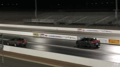 Chevy Camaro Ss Drags Dodge Charger Srt Hellcat Wheelslip Galore