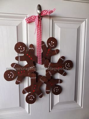 Gingerbread Man Wreath | Sew Simple Home