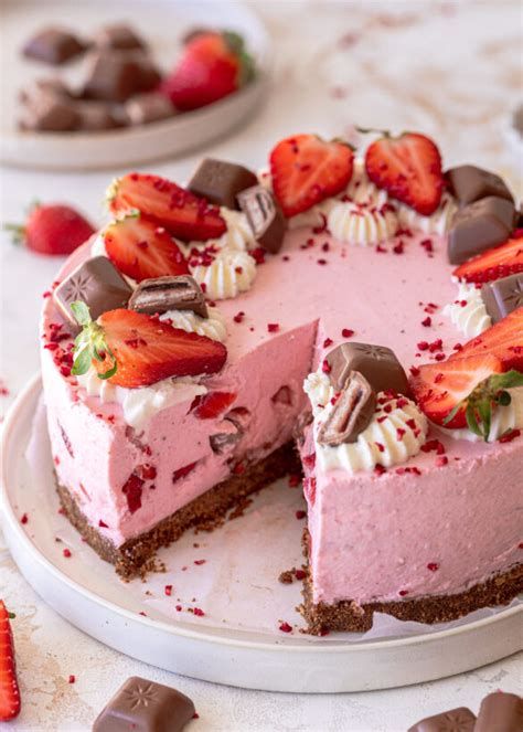 Erdbeer Käsekuchen mit Schoko Keksboden ohne Backen Emma s