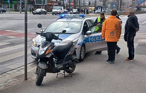 Wypadek Dostawcy Jedzenia Na Skuterze Na Ul Grabiszy Skiej We