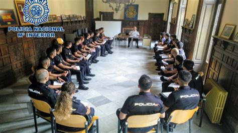 Policía Nacional incorpora en la provincia a 209 policías en prácticas