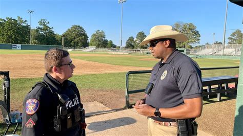 Texas College Baseball Player Struck By Stray Bullet During Game Cnn