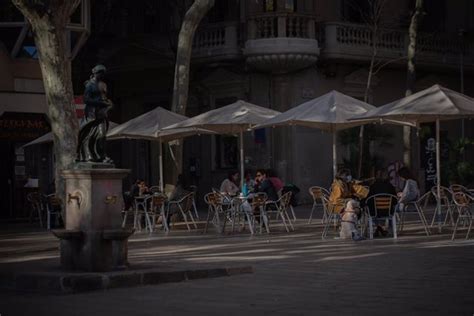 El Gremi de Restauració de Barcelona celebra que el Govern empiece a