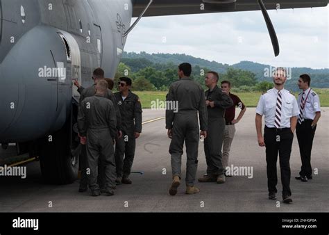 Oberst Bryan Preece Kommandant Der Luftwaffe Spricht Im Summer U